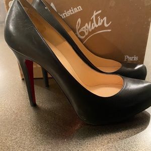 Christian Louboutin Pumps